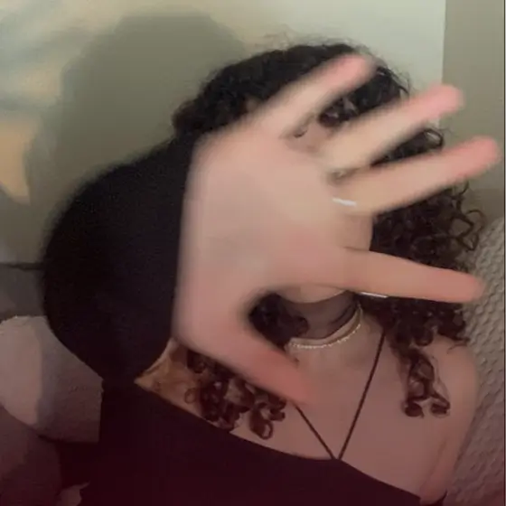 Alt image